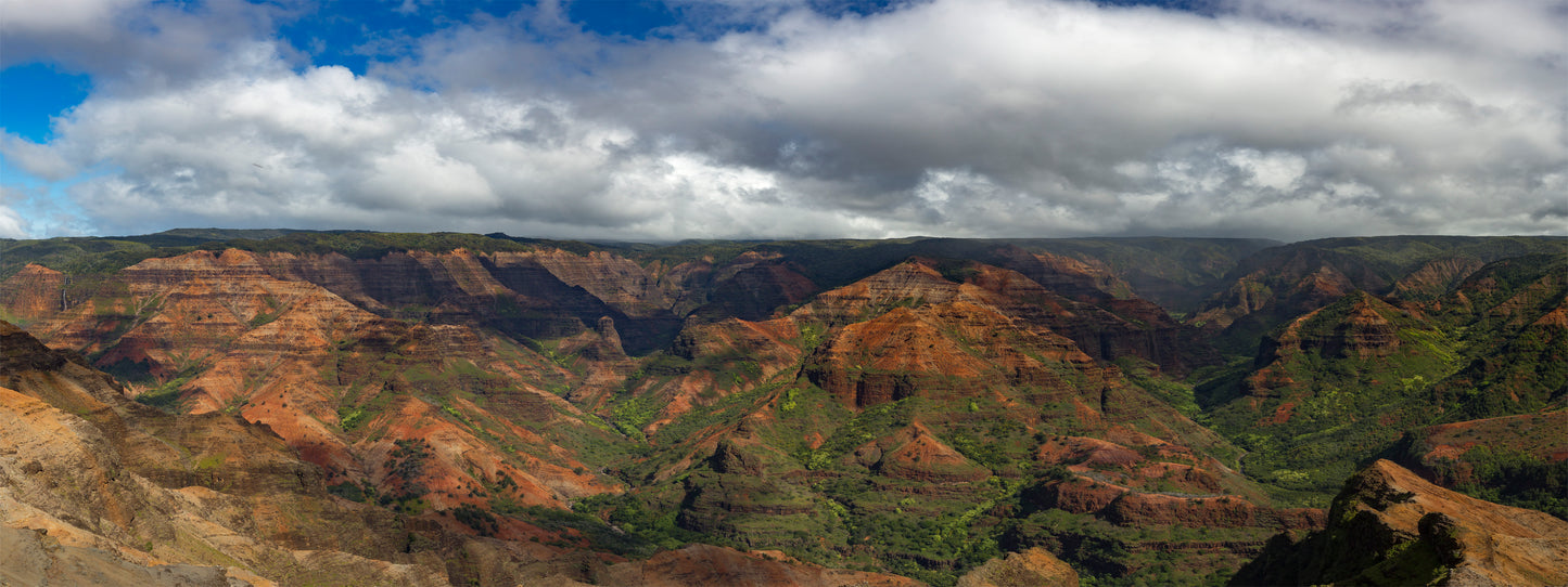Fine art landscape photograph of Kauai’s scenic Waimea Canyon. Nature and outdoor photography by Inspiring Images Hawaii.